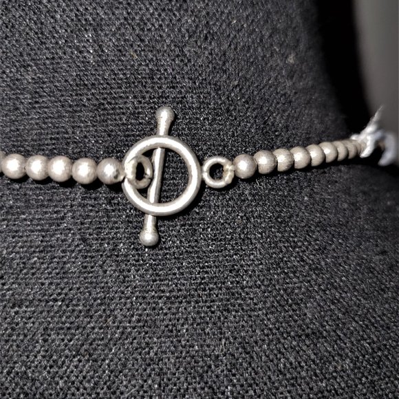 Vintage Gray Stone/Silver Choker Necklace - Picture 3 of 3